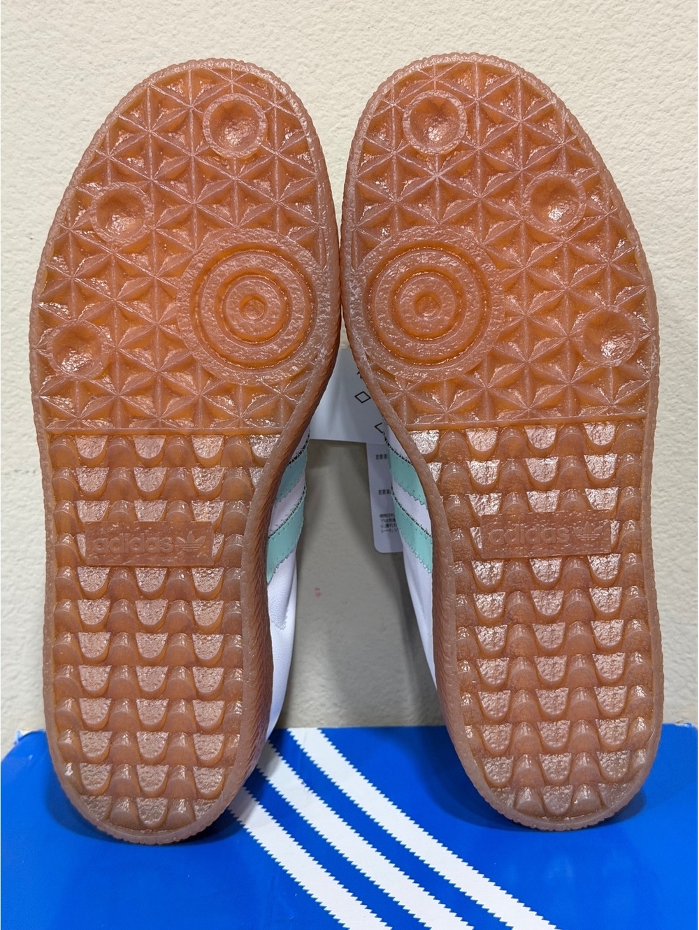 Size 5.5Y/6.5 Women - Adidas Samba GS “Cloud White Mint” - Picture 4 of 6